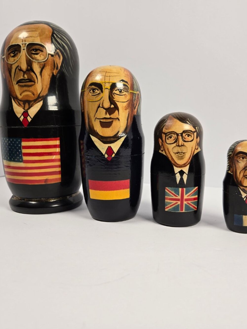 Vintage Russian Matryoshka World Leaders Nesting Doll Set 5-Piece Cold War